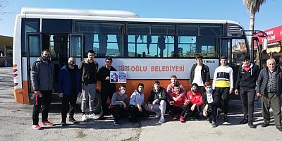 Osman Okumuş Voleybol takımının deplasman giderlerini  karşıladı